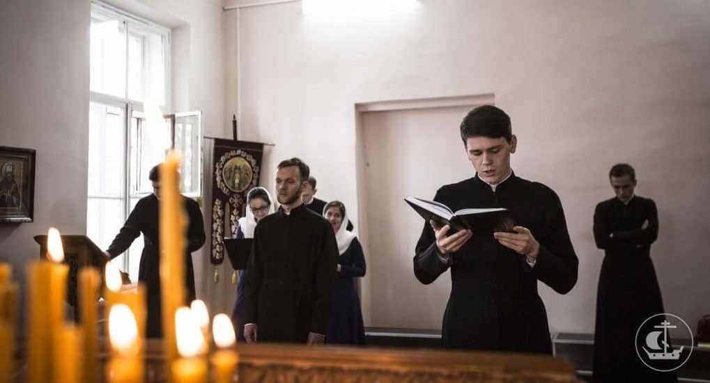 Как стать священником: что надо знать и уметь