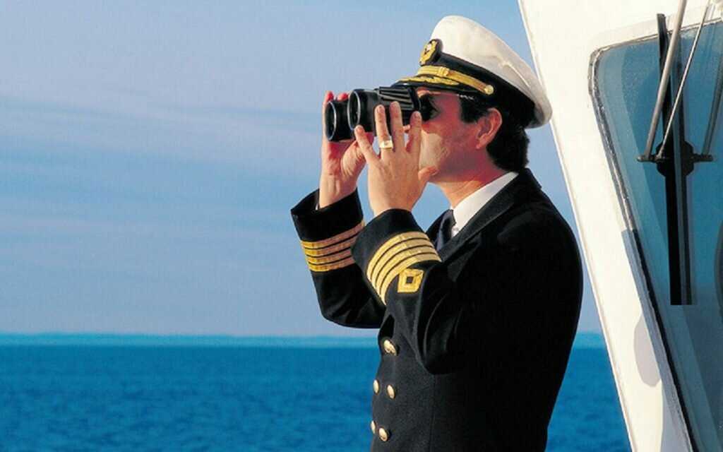 Как стать капитаном корабля - описание профессии, обязанности и зарплата.