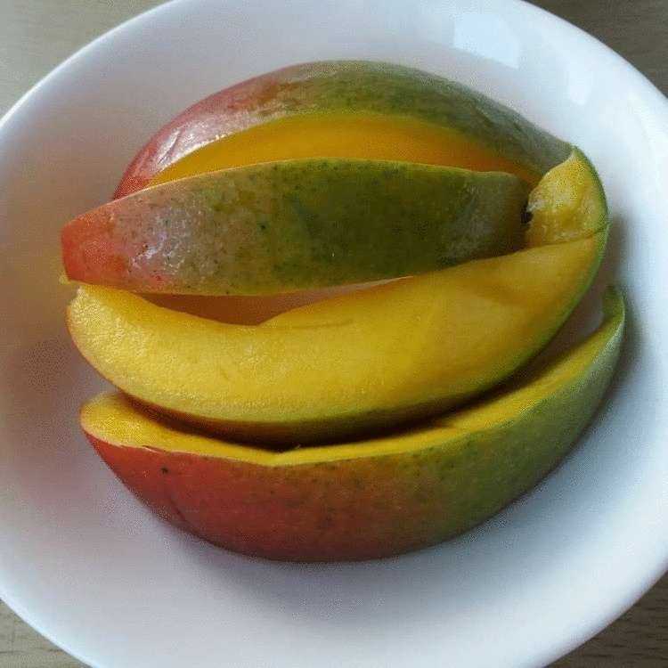 Как правильно есть манго? уроки чистки фрукта