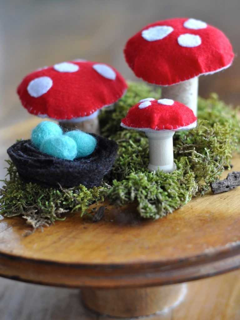 Из чего можно сделать грибочки для сада. как сделать грибы из цемента для украшения сада