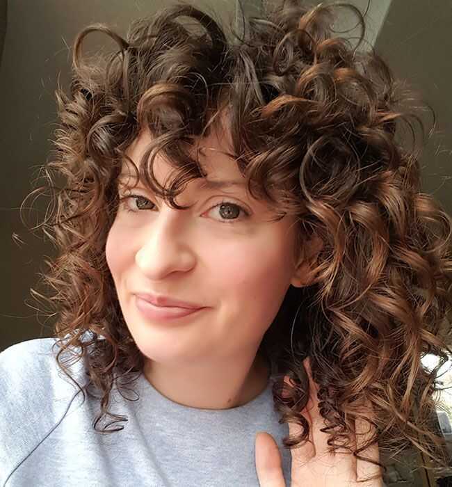 Волнистые волосы: как сделать естественную укладку - фото, советы | vogue russia