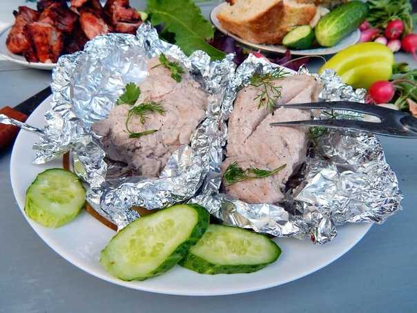 Свиные ребрышки на гриле: как замариновать, рецепты, приготовление на барбекю