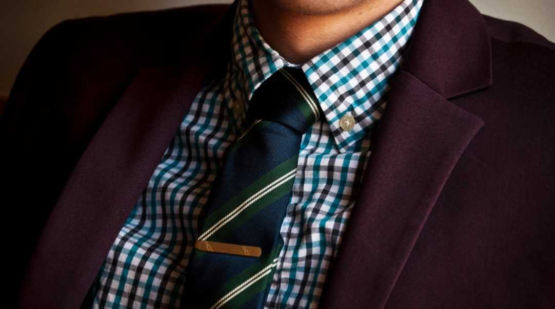Как правильно выбрать и носить зажим для галстука | топсовет