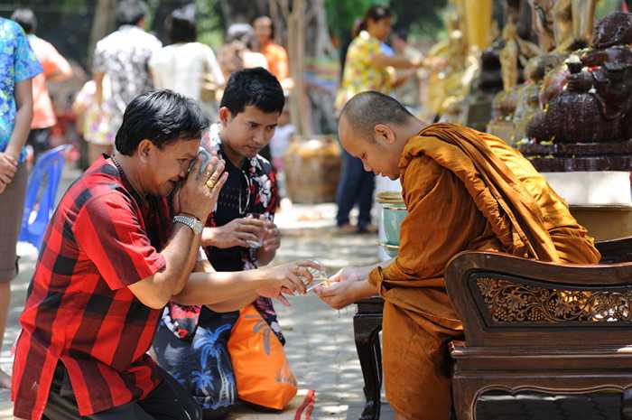 Мудрые уроки спокойствия и благополучия от тибетских монахов