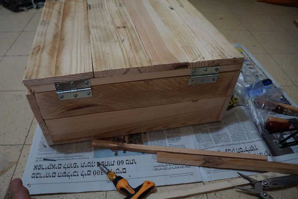 Как сделать деревянный ящик для цветов своими руками