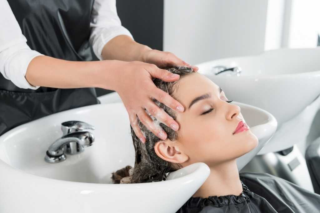 Уход за волосами: советы профессионалов, рецепты, косметика для волос - luv.ru