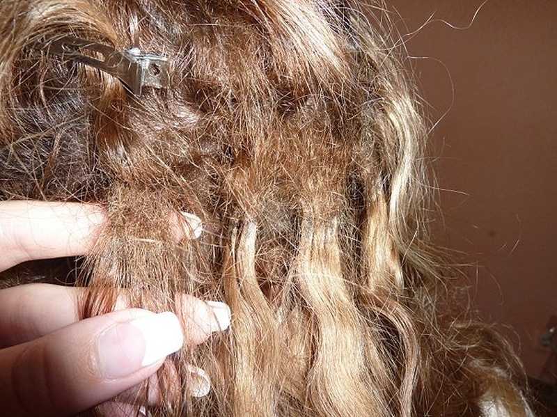 Почему вычесываются волосы при наращивании