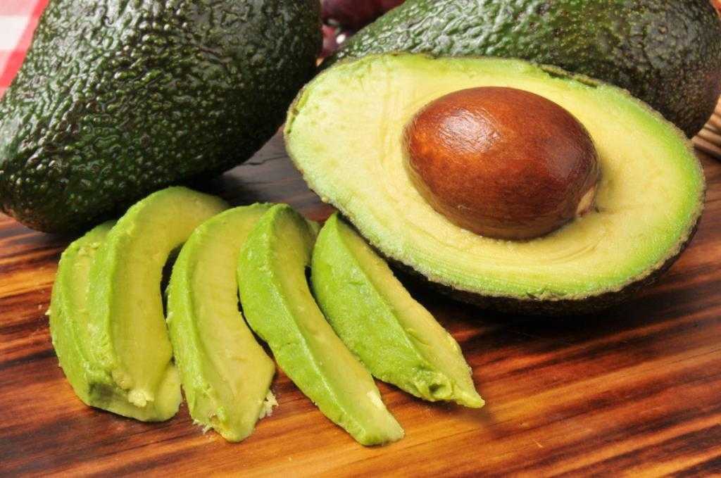Как едят авокадо и с чем его лучше сочетать