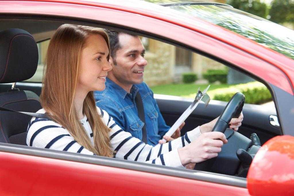 Как научиться водить машину и стать отличным водителем