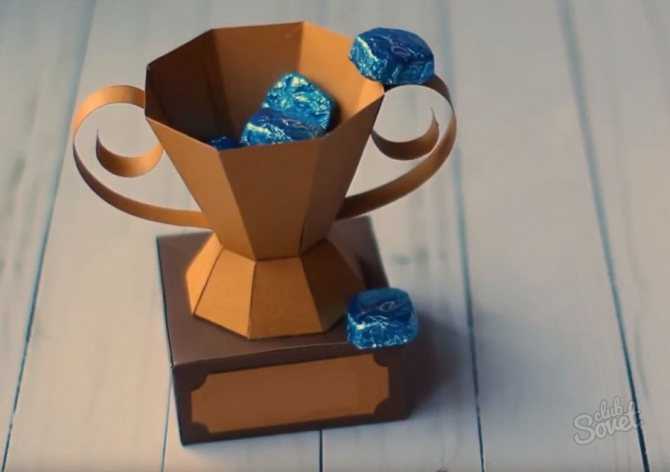 Как сделать кубок из бумаги?. инструкция по изготовлению кубка из бумаги. в статье дается пошаговая инструкция изготовления кубка из бумаги.