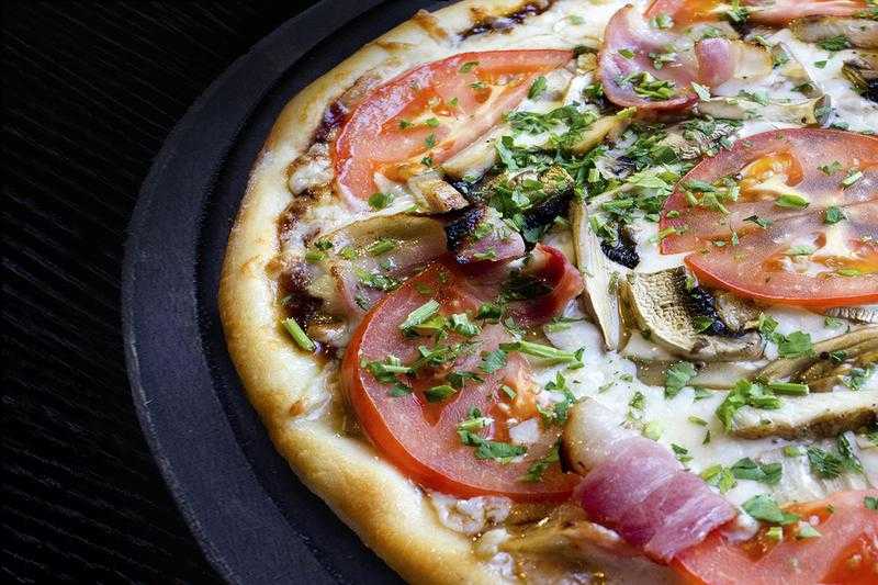 Пицца в микроволновке – 7 рецептов за 5 минут с пошаговыми фото