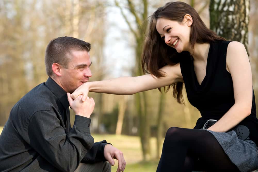 11 способов, как пригласить парня на свидание