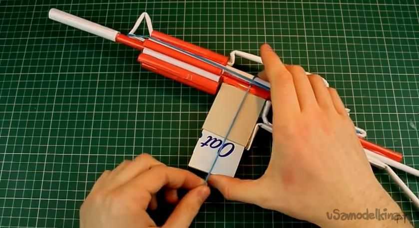 Как сделать своими руками пистолет 🤡 оригами из бумаги, который стреляет