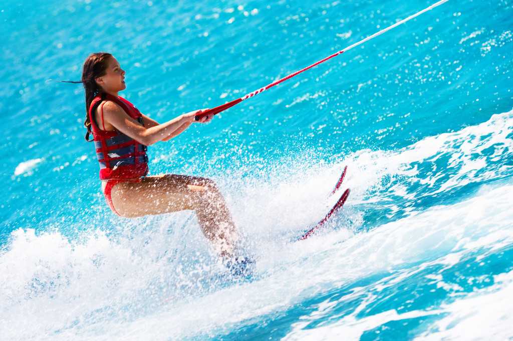 Как правильно кататься на водных лыжах