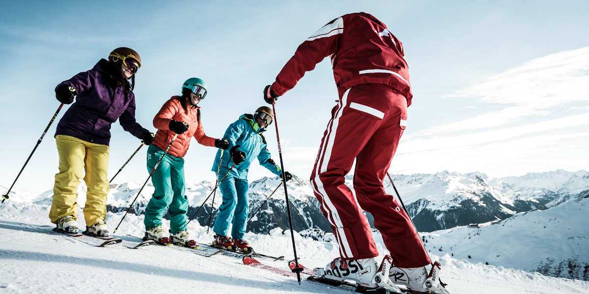 Как научиться кататься на лыжах - горных и беговых - видео уроки для начинающих