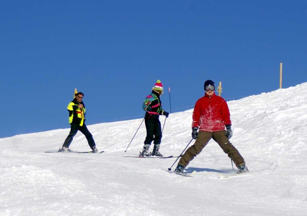 Катание на лыжах: тонкости процесса, основные стили и особенности обучения
