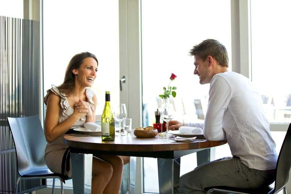 Как пригласить девушку на свидание: поведение, речь и внешний вид
