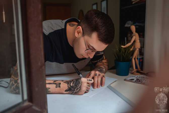 Сколько зарабатывает тату-мастер. откровенное интервью с профи – reconomica — истории из жизни реальных людей