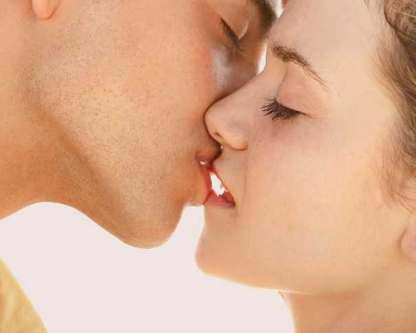 Как необычно целоваться: 14 видов необычных поцелуев.