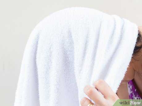 Как создать тюрбан с помощью полотенца, чтобы высушить мокрые волосы
