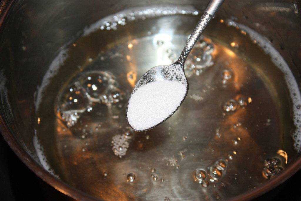 Сахарный сироп для настойки как приготовить. как сделать сахарный сироп в домашних условиях для коктейлей и пропитки бисквита
