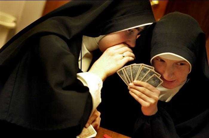 Прихожанин - монашеская жизнь полна радости